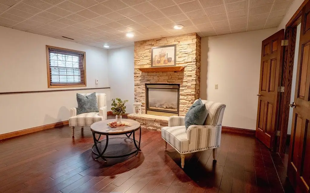 9058 Goldenrod Lane N, Maple Grove, MN 55369 - Image #1