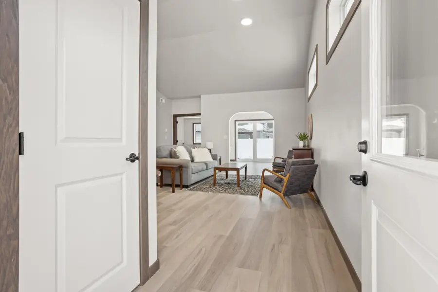 414 Westview Lane E, West Fargo, ND 58078 - #3