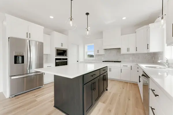 15068 Ardmullivan Lane, Rosemount, MN 55068