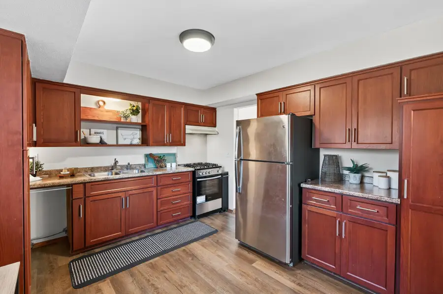 2241 Pennsylvania Avenue S, Saint Louis Park, MN 55426 - Image #3