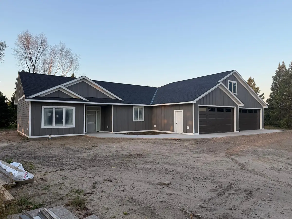 18986 Jackson Street Ne, East Bethel, MN 55011 - Image #1