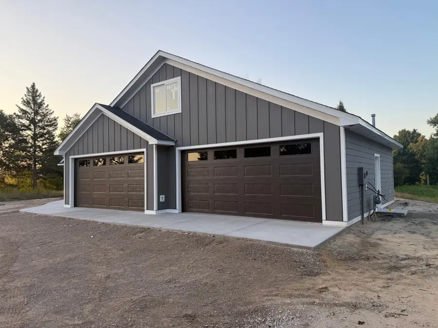 18986 Jackson Street Ne, East Bethel, MN 55011 - Image #2