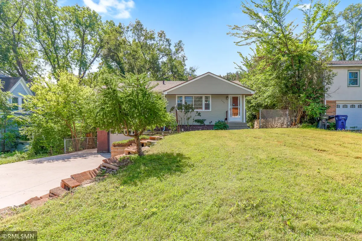 144 Larpenteur Avenue E, Saint Paul, MN 55117 - Image #1