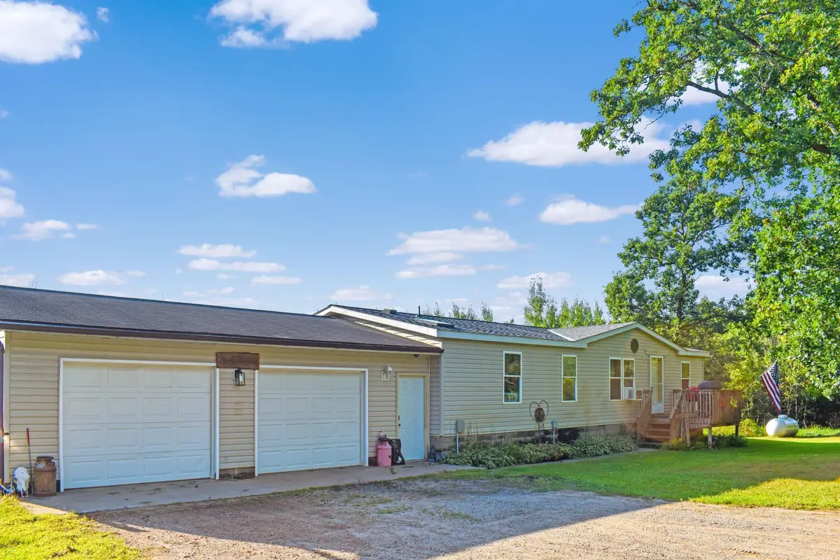 15179 Demery Road, Oak Lawn, MN 56401 - Image #1