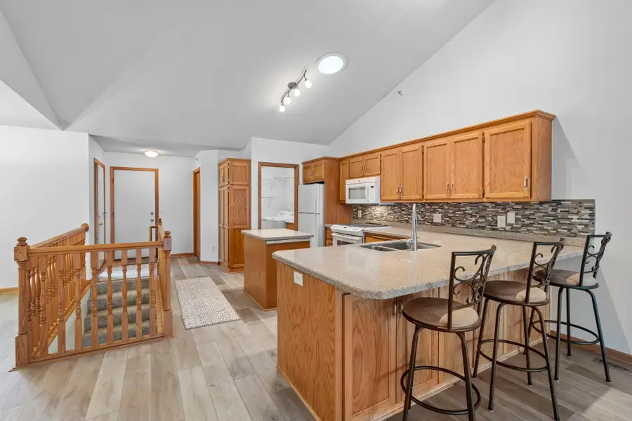 5514 Nathan Lane N #3, Plymouth, MN 55442 - Image #3