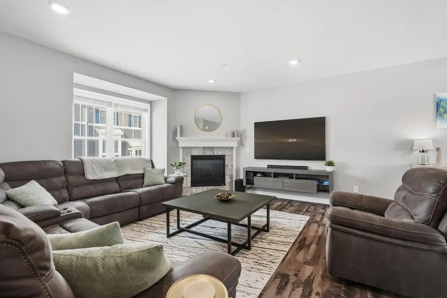 4986 93rd Lane N, Brooklyn Park, MN 55443 - #3