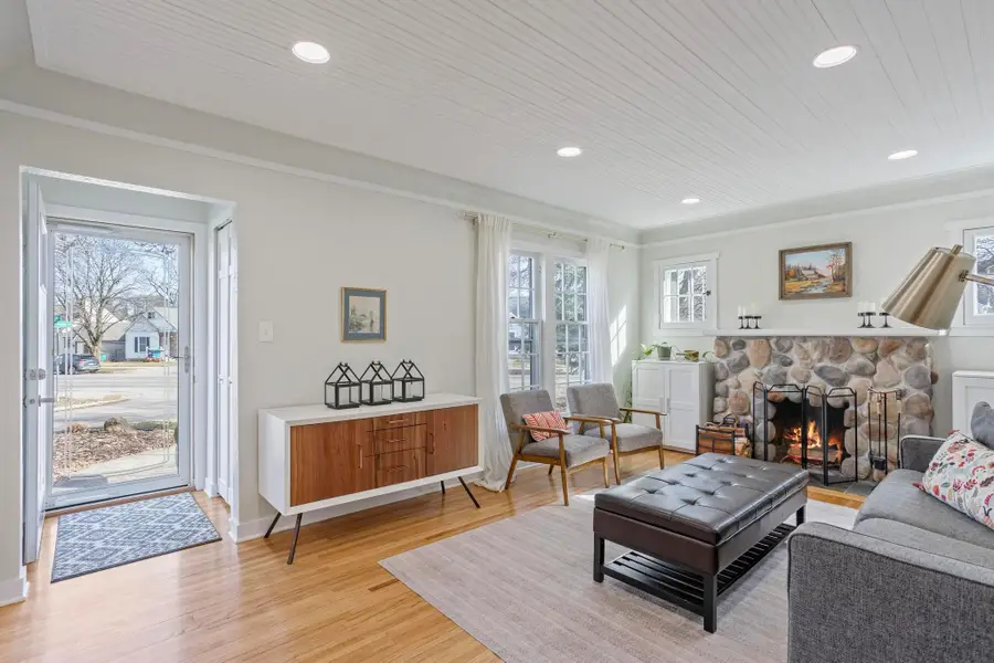 3280 Blackstone Avenue, Saint Louis Park, MN 55416 - #2