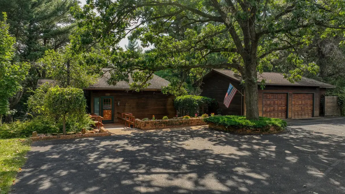 1121 E Lowes Creek Road, Eau Claire, WI 54701 - #1