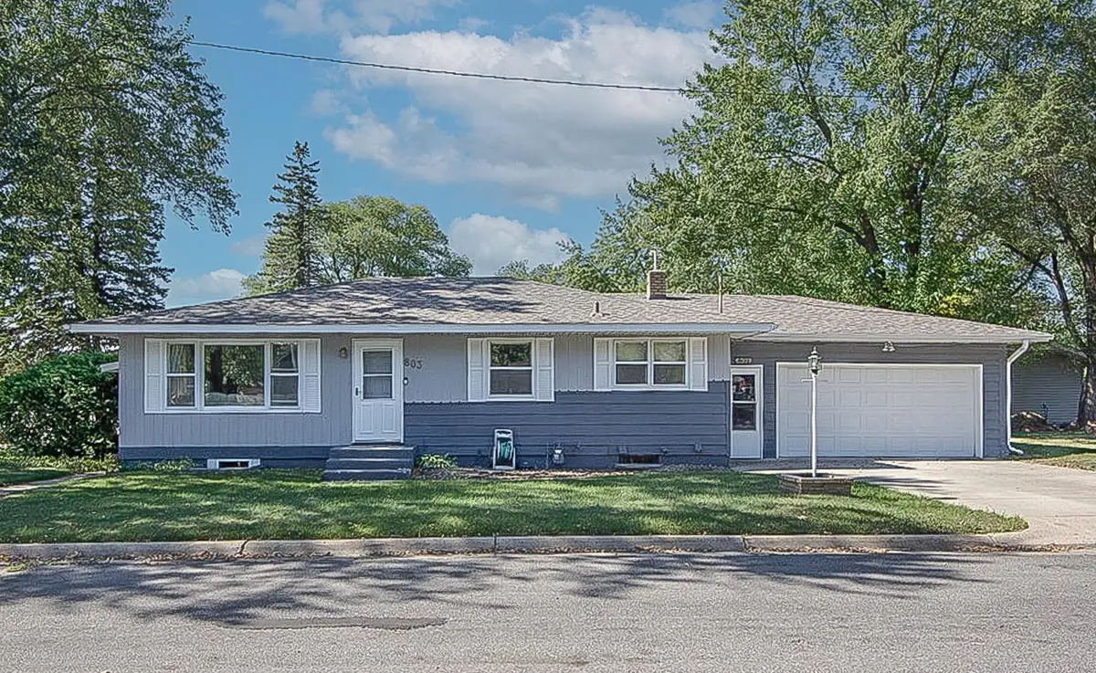 803 20th Avenue N, Saint Cloud, MN 56303 - Image #1