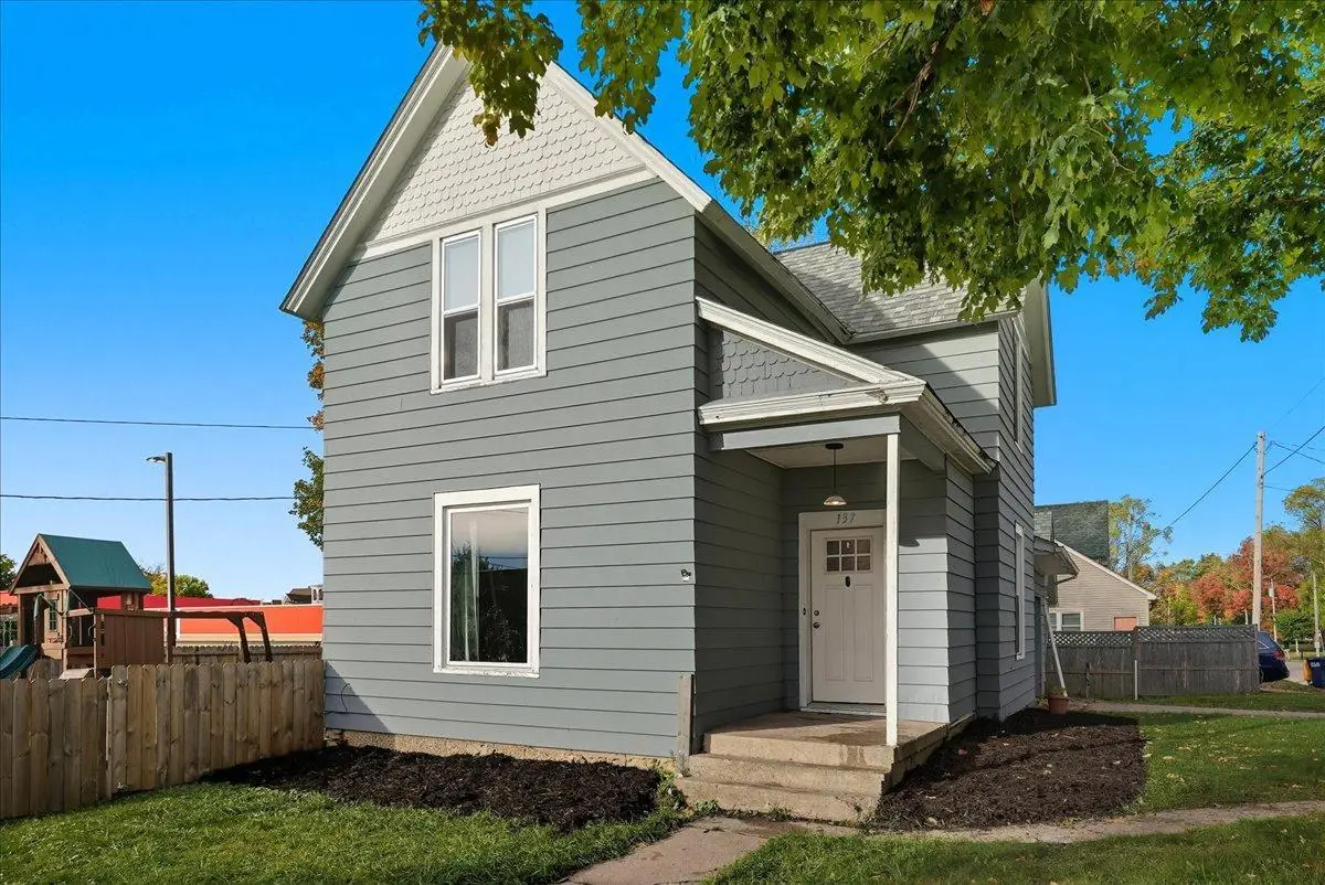 137 N Oak Street, Ellsworth, WI 54011 - Image #1