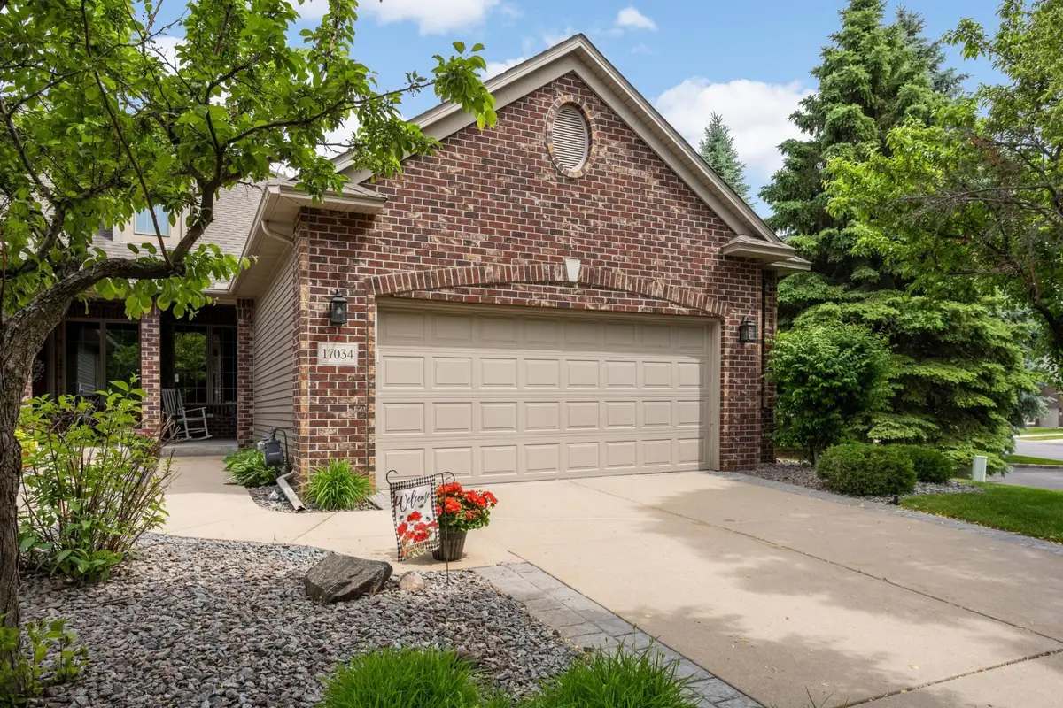 17034 Kings Court, Lakeville, MN 55044 - #1