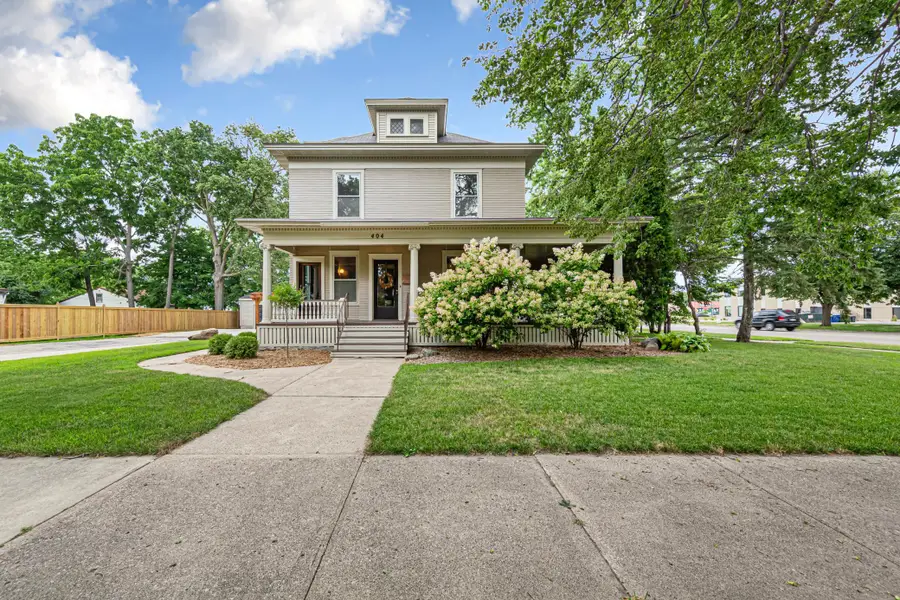 404 3rd Street Nw, Faribault, MN 55021 - #3