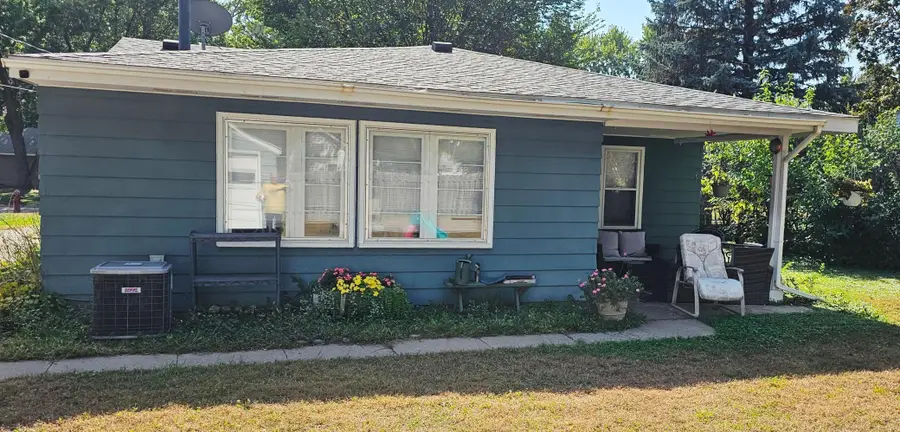 6514 57th Avenue N, Crystal, MN 55428 - Image #2