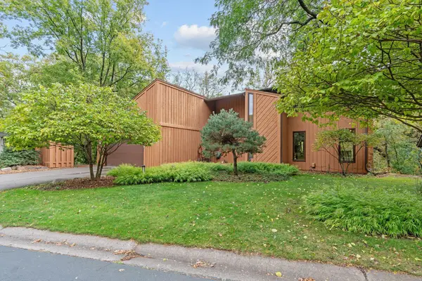 2001 16th Terrace Nw, New Brighton, MN 55112