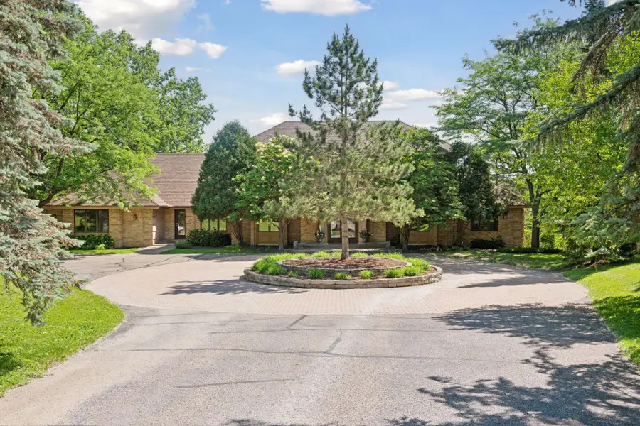 6541 Beach Road, Eden Prairie, MN 55344 - Image #3