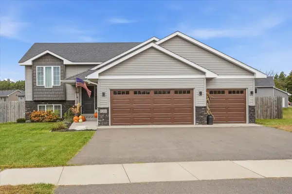 8200 Hummingbird Lane, North Branch, MN 55056