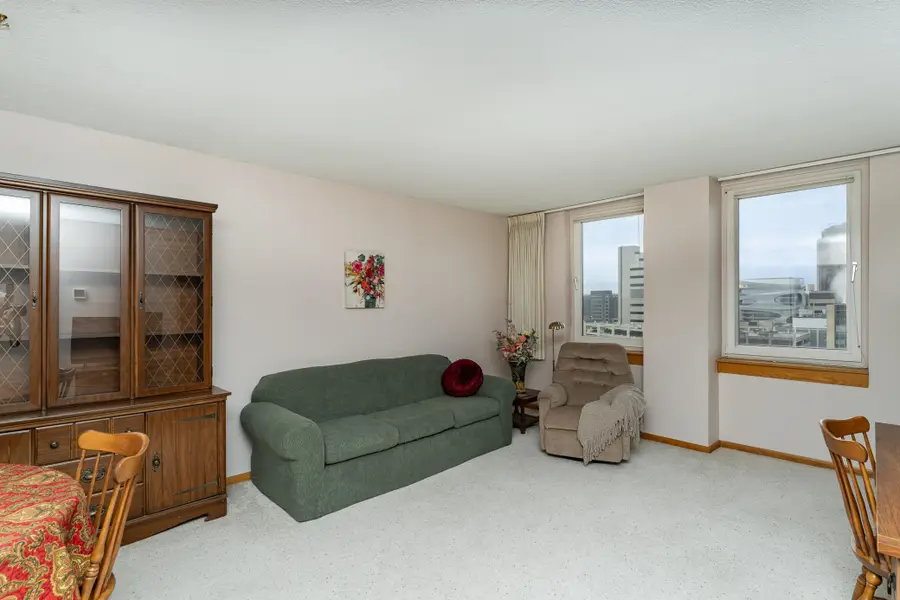 220 Broadway Avenue S #1417, Rochester, MN 55904 - Image #2