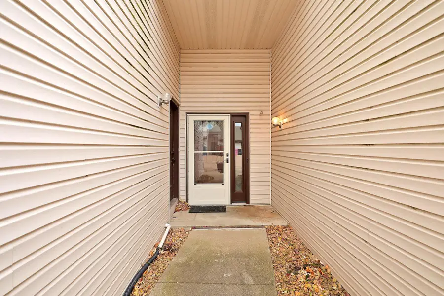 2075 13th Avenue W, Shakopee, MN 55379 - Image #3