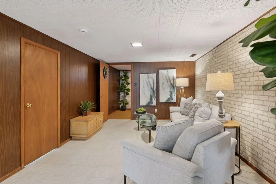 9516 4th Avenue S, Bloomington, MN 55420 - Image #3