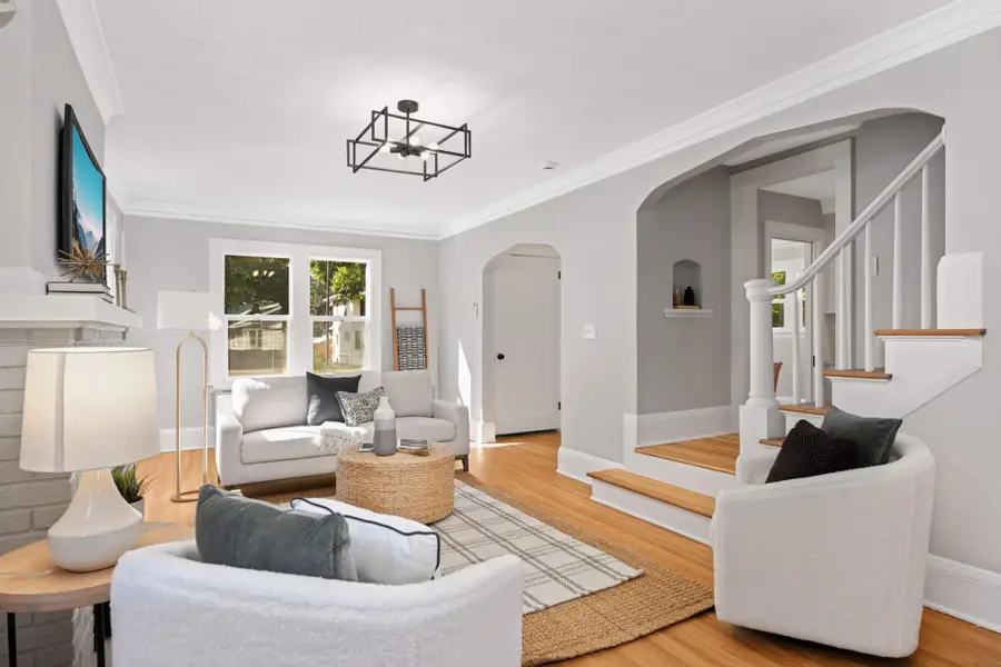 2129 Stanford Avenue, Saint Paul, MN 55105 - Image #3