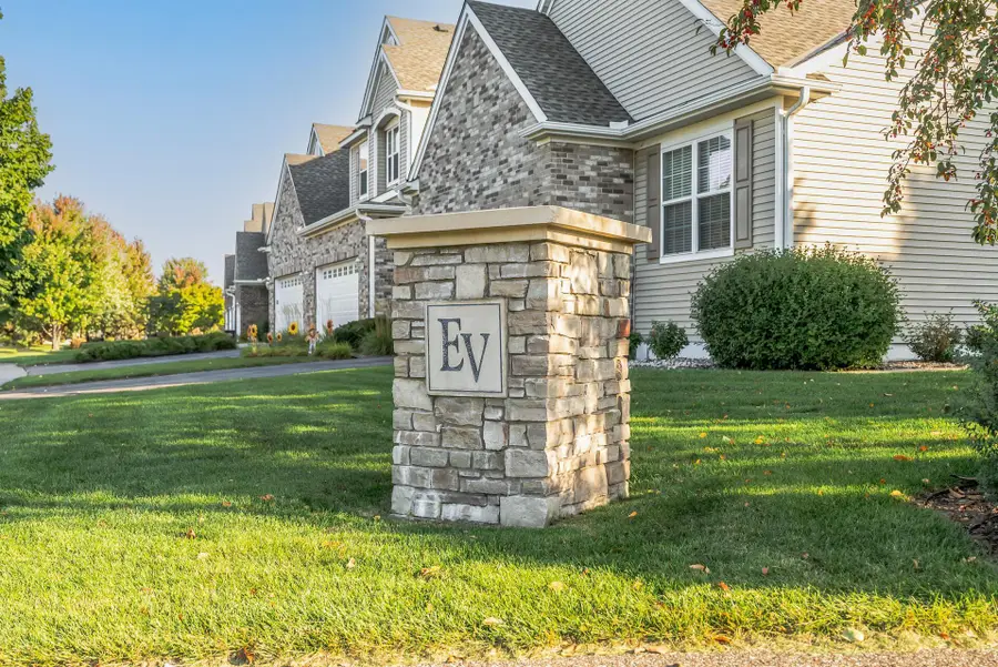 11914 Emery Village Drive N, Champlin, MN 55316 - Image #3