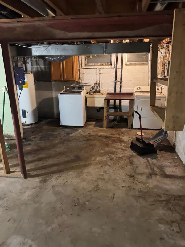 901 Oak Ridge Point Ne, Blaine, MN 55434