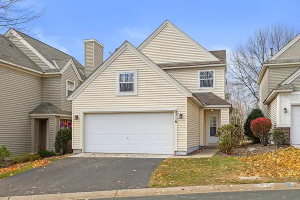 8716 N Bay Drive, Chanhassen, MN 55317