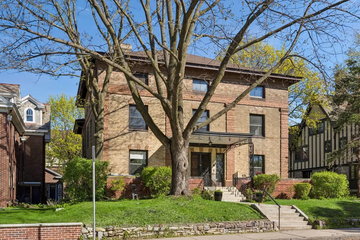 30 Crocus Place, Saint Paul, MN 55102 - #1