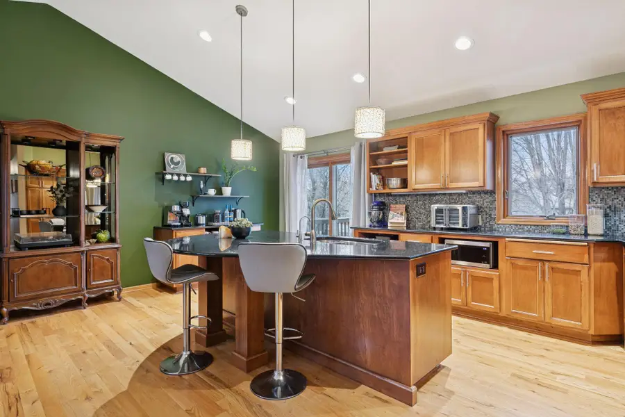 9556 79th Street S, Cottage Grove, MN 55016 - Image #2