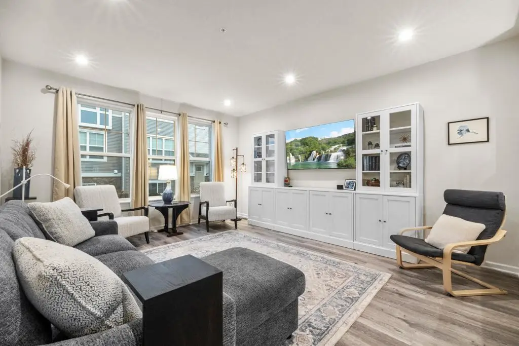 775 Roselyn Drive, Victoria, MN 55386 - Image #1