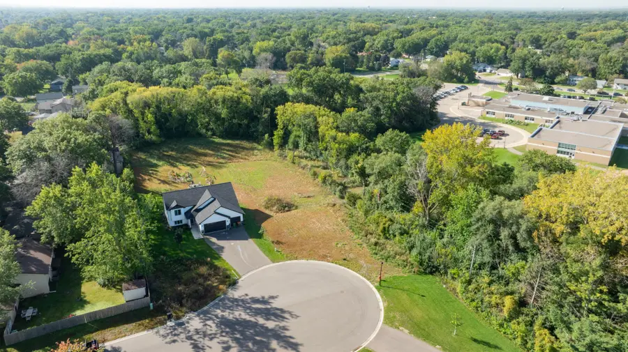 714 114th Court Ne, Blaine, MN 55434 - Image #2