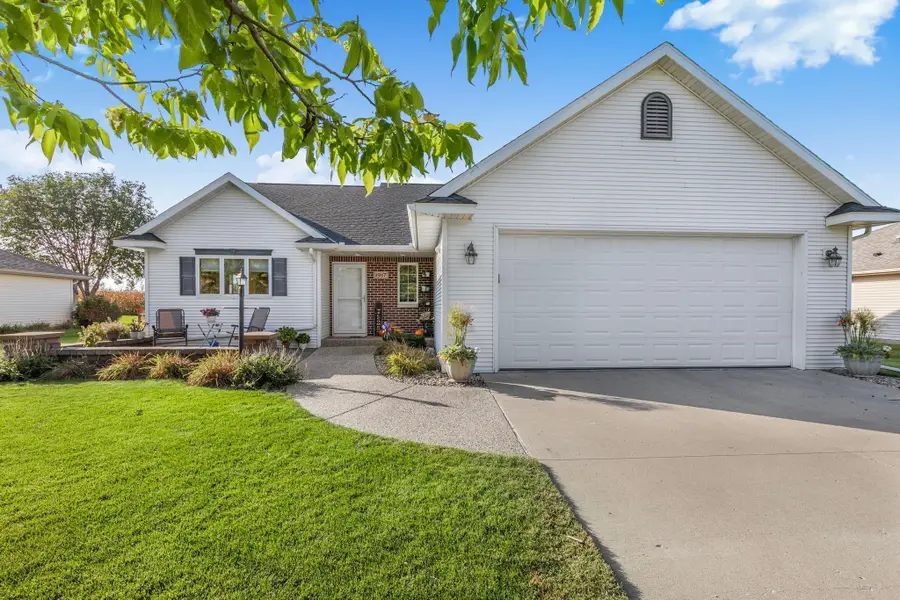 1917 23rd Avenue Sw, Willmar, MN 56201 - Image #2