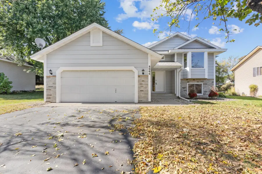 8064 Narcissus Street, Victoria, MN 55386 - Image #2