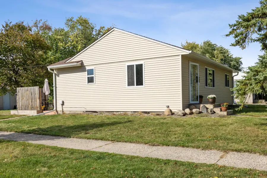 1523 17th Street S, Moorhead, MN 56560 - Image #3