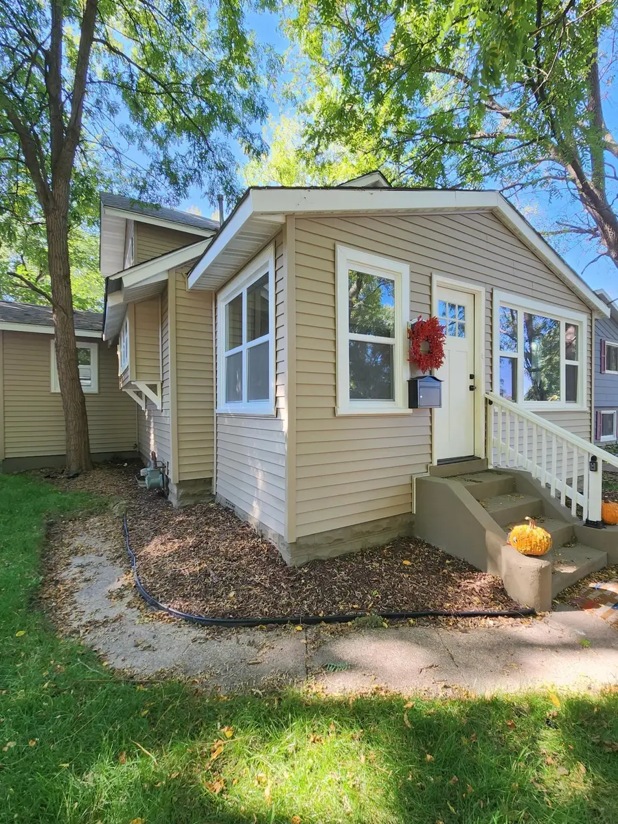 4228 5th Street Ne, Columbia Heights, MN 55421 - Image #2