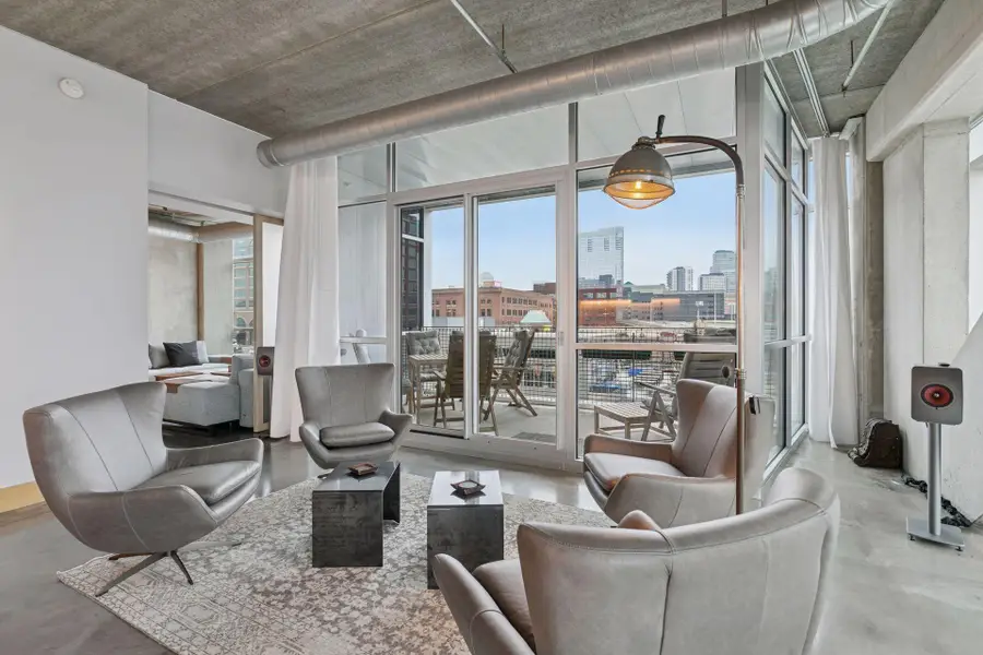 345 6th Avenue N #405, Minneapolis, MN 55401 - #2