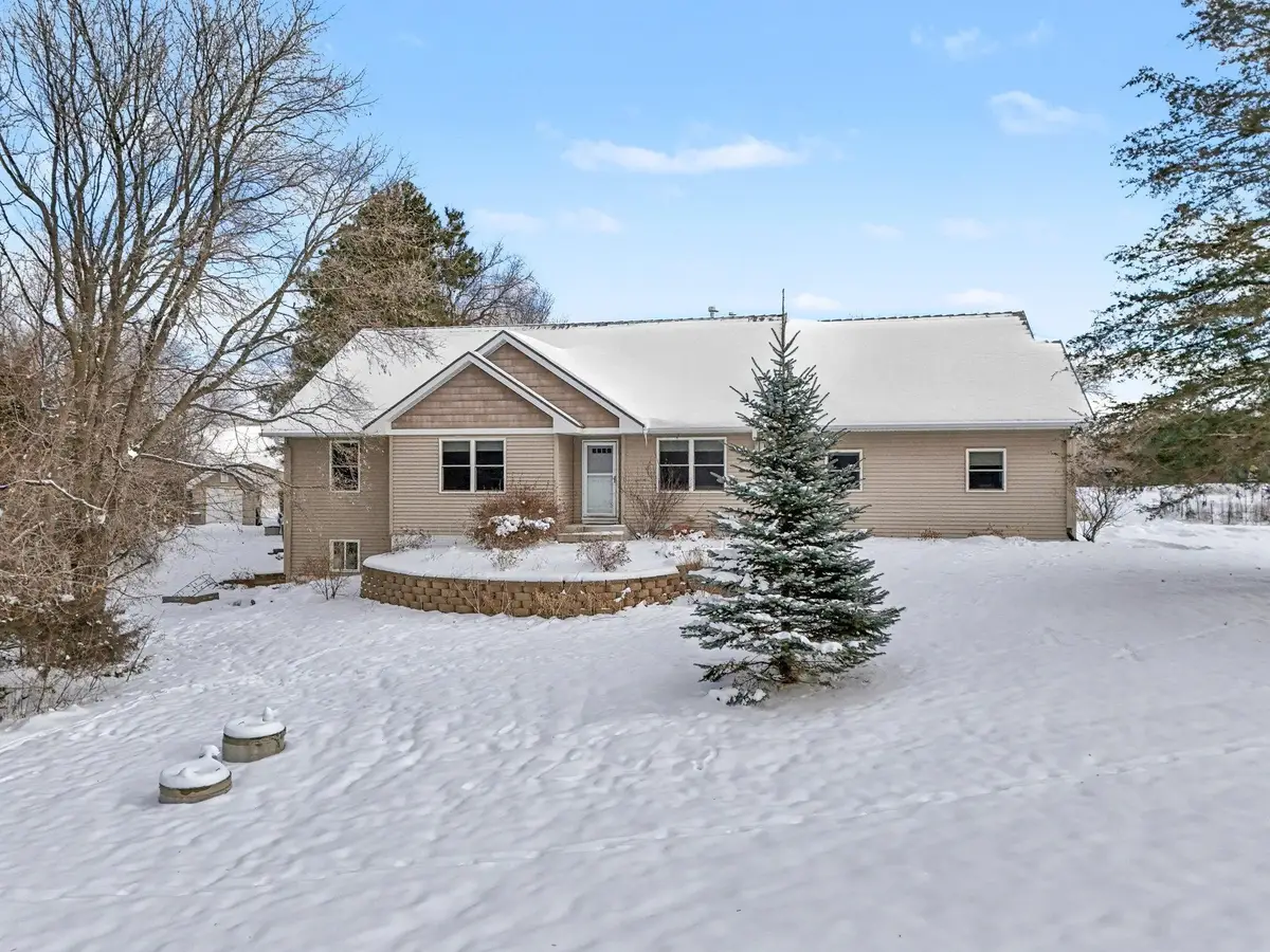 304 138th Avenue, Houlton, WI 54082 - Image #1