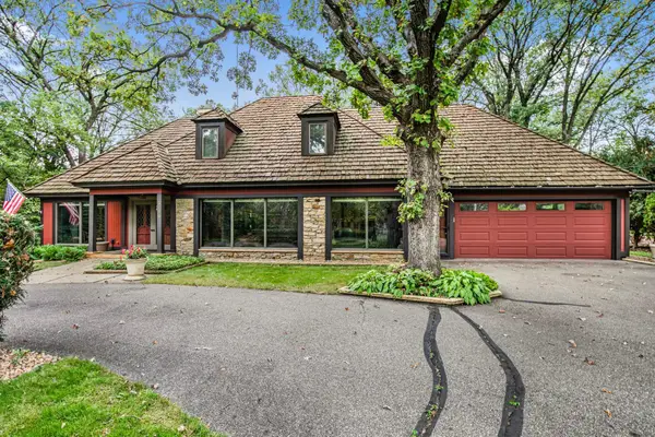 3136 Dolores Drive, Saint Cloud, MN 56303