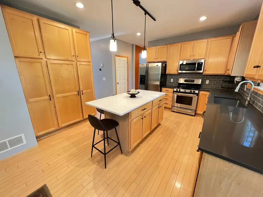 9120 138th Street W, Savage, MN 55378 - Image #3