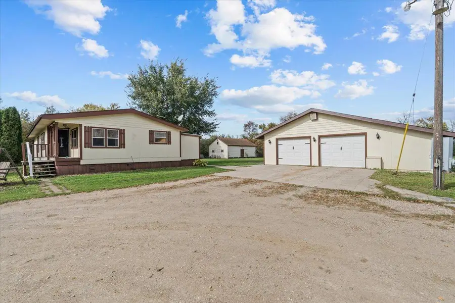17995 83rd Street Se, Wahpeton, ND 58075 - Image #2