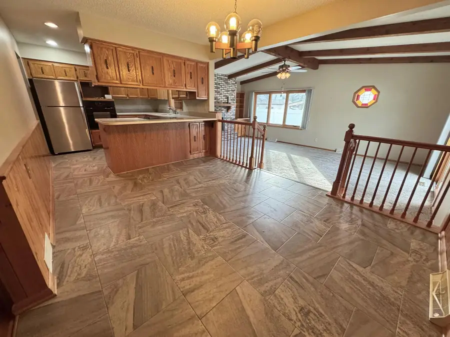 403 N Minnesota Street, Marshall, MN 56258 - #3