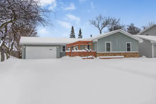 1399 Pike Lake Drive, New Brighton, MN 55112