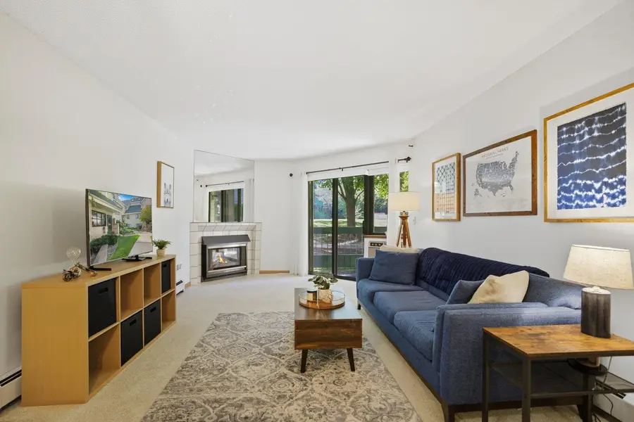 7622 York Avenue S #1110, Edina, MN 55435 - Image #3