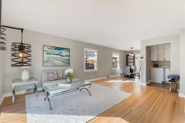 2910 Vernon Avenue S, Saint Louis Park, MN 55416