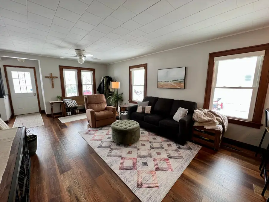 450 8th Street Nw, Valley City, ND 58072 - Image #2