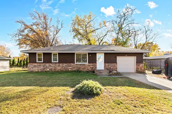 618 109th Avenue Ne, Blaine, MN 55434