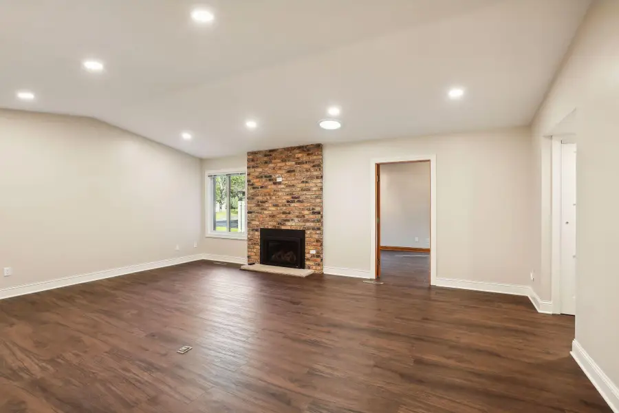 1195 Weston Lane N, Plymouth, MN 55447 - Image #3