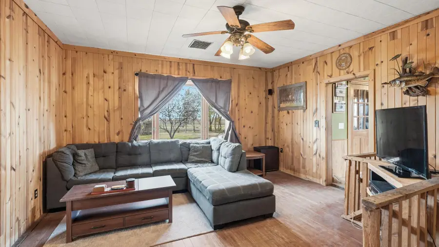 39067 336th Street, Le Sueur, MN 56058 - #3