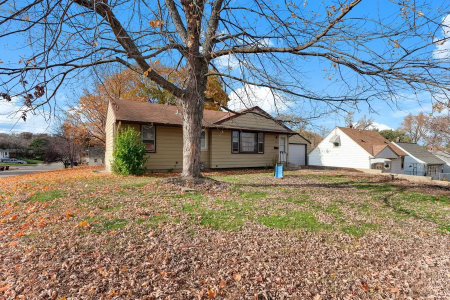 354 12th Avenue S, South Saint Paul, MN 55075 - Image #2