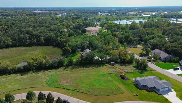 104 Meadow Lane, New London, MN 56273
